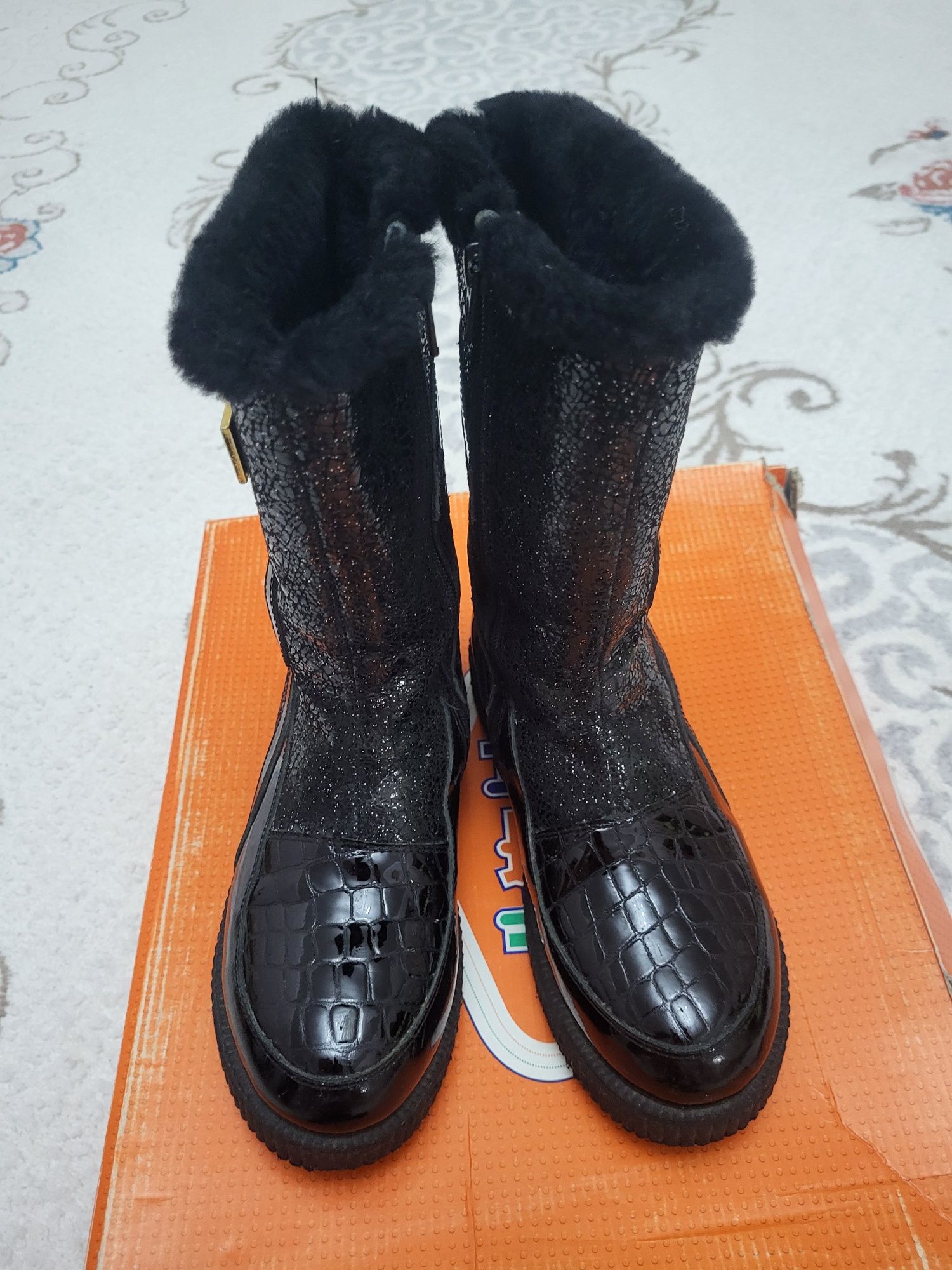 Сапоги для девочки