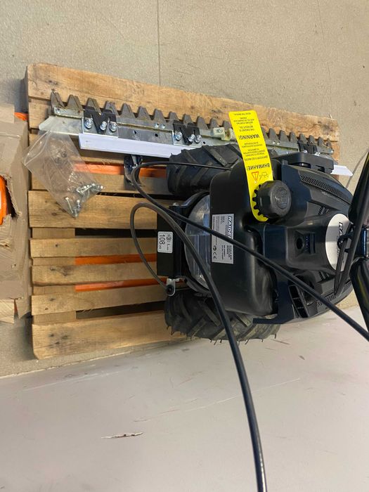 Косачка бенз. палцова за висока трева 174cc 3kW (4hp) 1070mm 3000m2