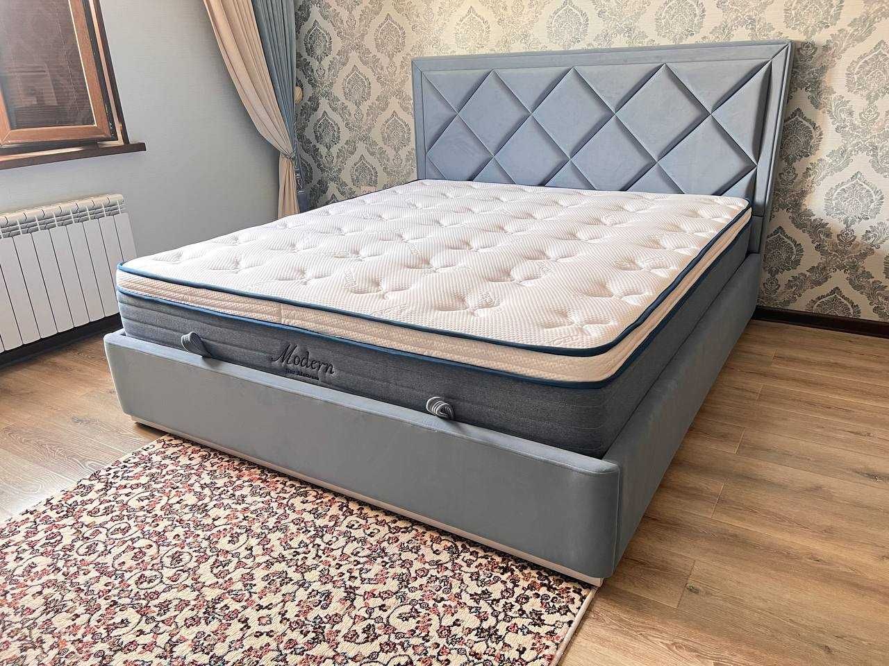 Мягкая кровать с механизмы