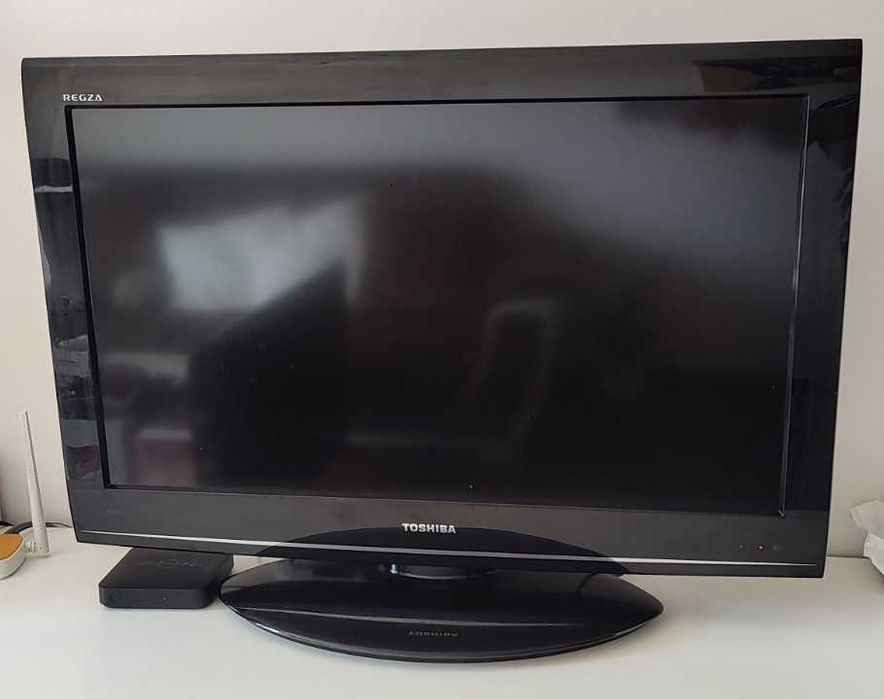 Телевизор  TOSHIBA