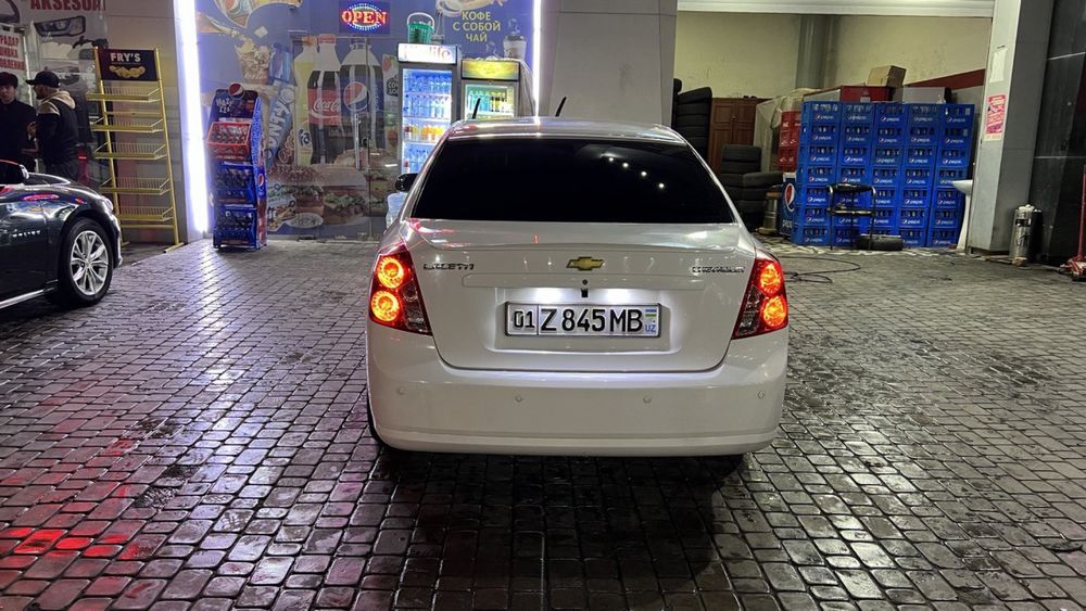 Lacetti 1.8 mator 2011 god