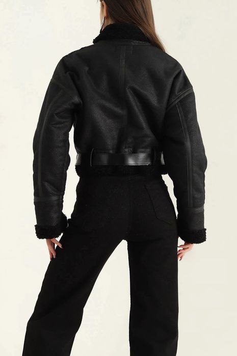 Късо палто ватирано с каракул