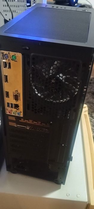 Gaming pc setup nou  i5-10400f +monitor Dell 27" Nou+periferice