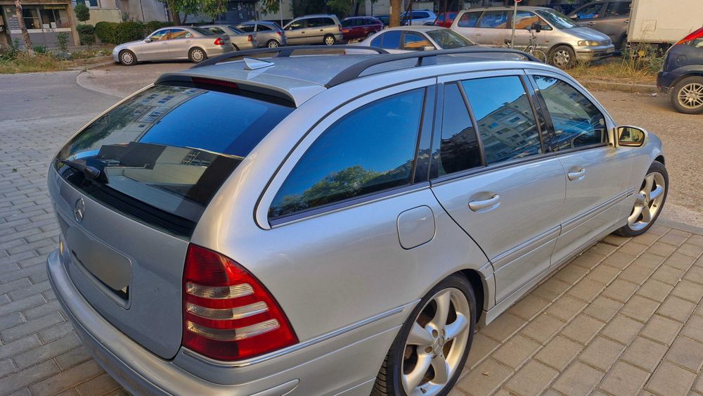 Mercedes-Benz C 220 2.2 - с нови гуми и окачване