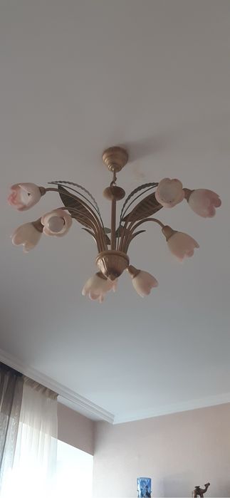 Продается Польская Люстра