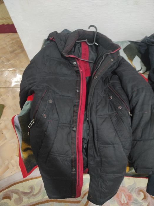 Куртки зимние в хорошем состоянии