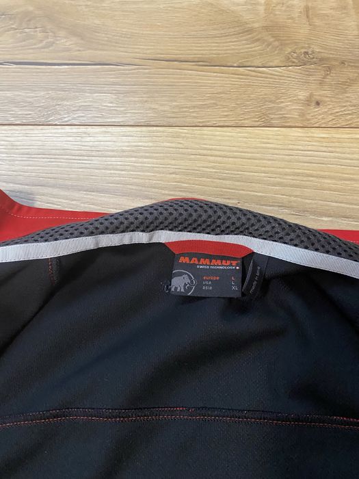 MAMMUT-jacheta sport, stare impecabila, dame , profi , marimea L