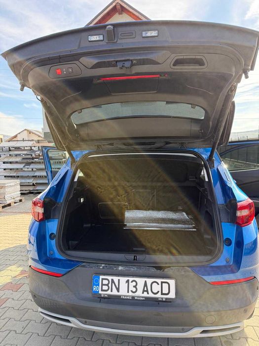 Vand Opel Grandland x1.2 Benzina Automata-2018 -stare excelenta
