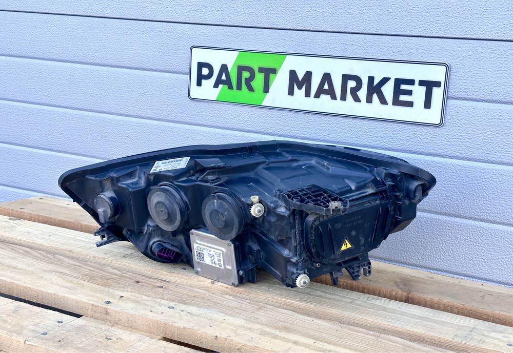 Десен фар AUDI A6 C7 4G 4G0941006B