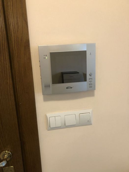 Дава се под наем Едностаен апартамент в Варна, Център - 50 кв.м за 357 € - Снимка #3