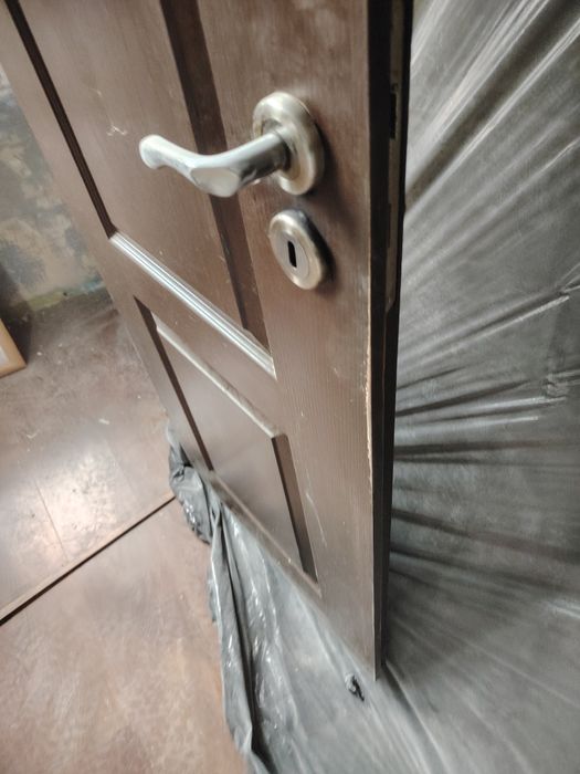 Интериорни врати със забележки