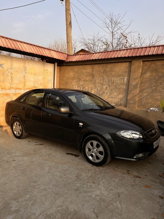 Джентра .Продаю свою машину срочно