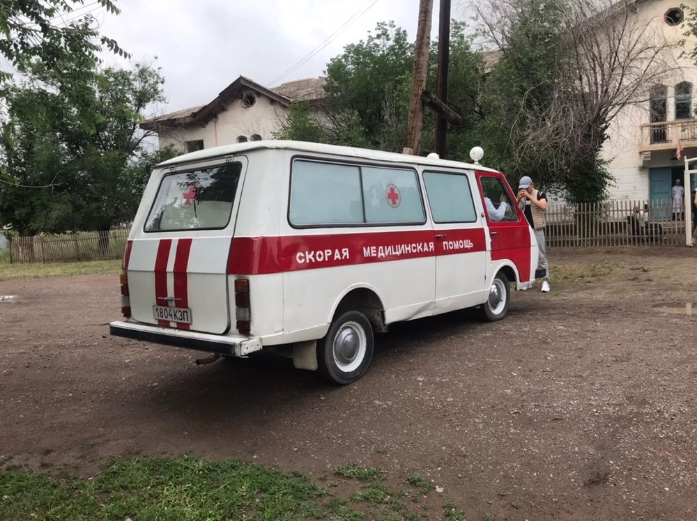 Скорая помощь РАФ 22031 СССР советский ретро авто