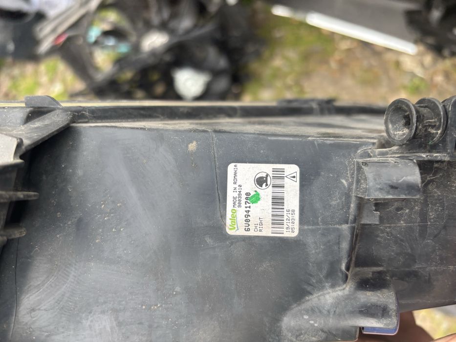 Халоген Skoda Fabia 3