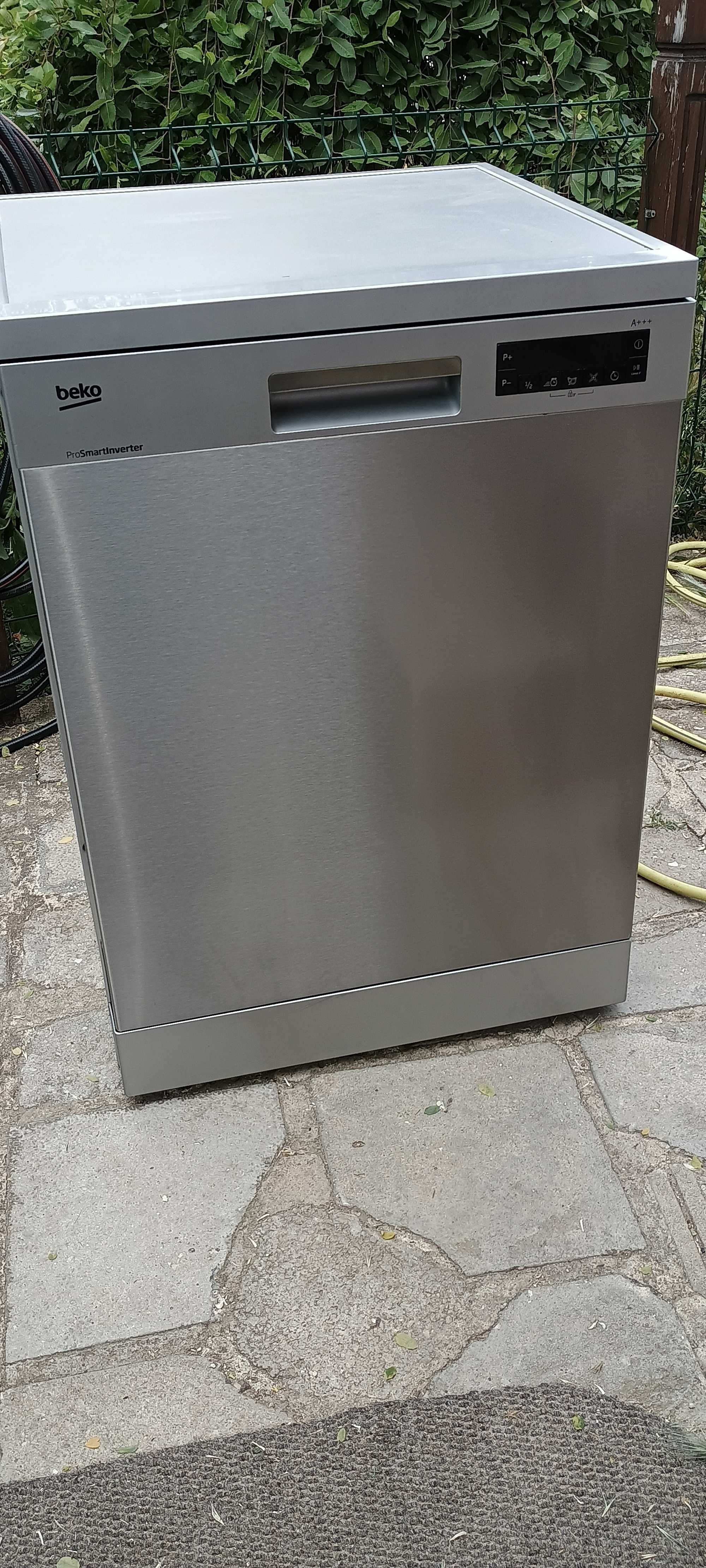 Продавам съдомиялна Beko