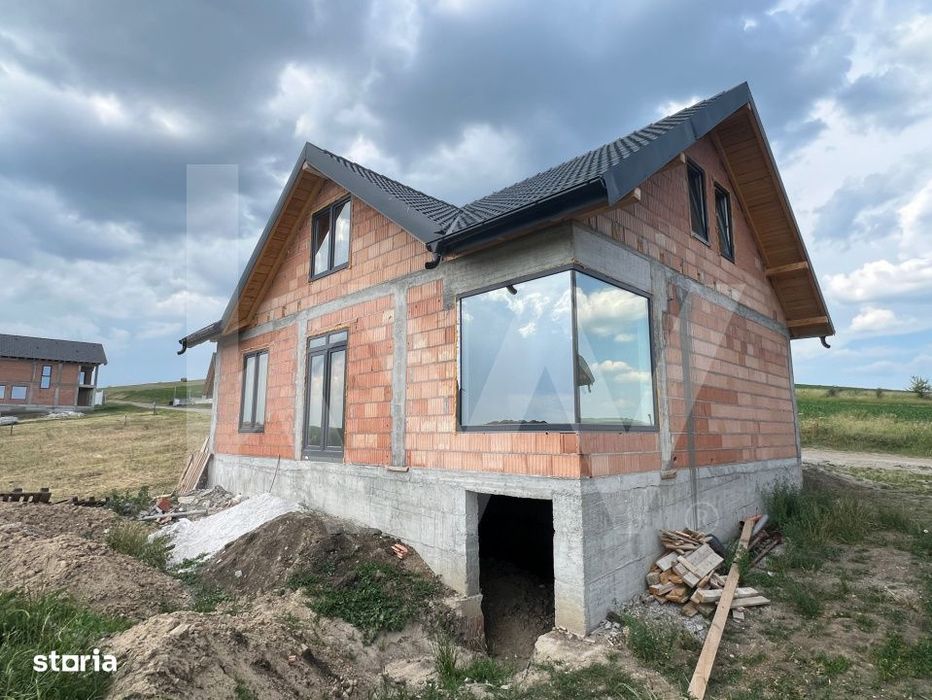 Casa unifamiliala de vanzare–Șura Mare. Panorama deosebita spre Sib