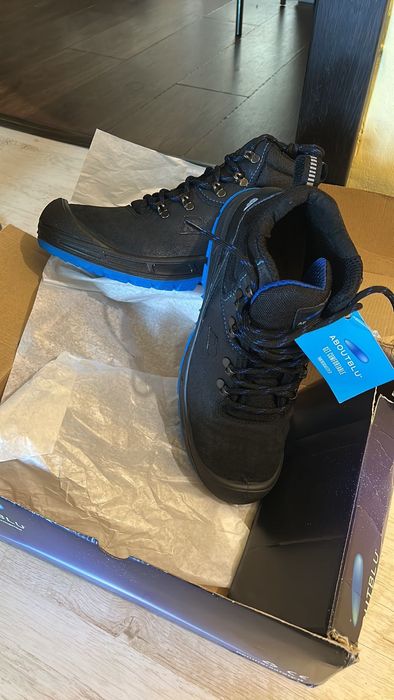 Мъжки обувки метал бомбе