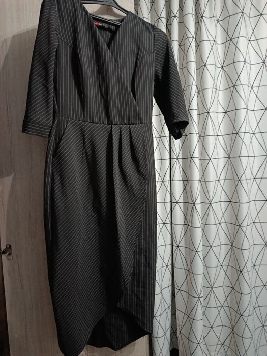 Продам платье 42 размера