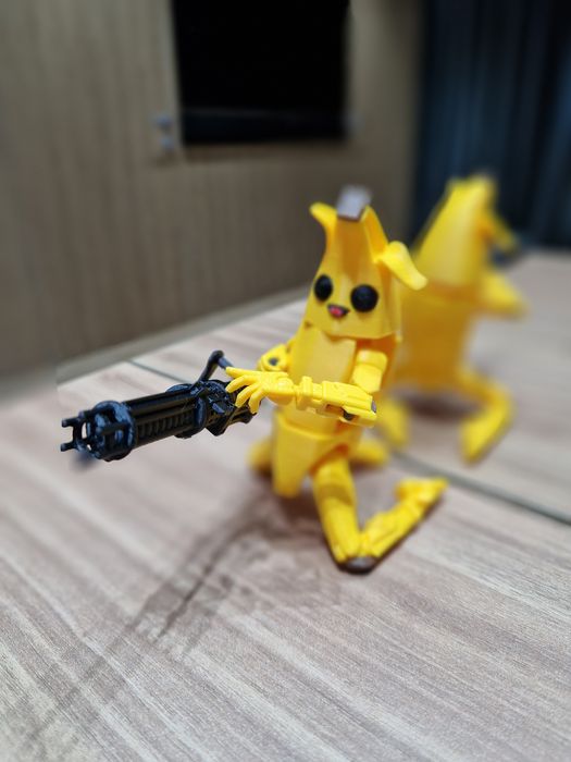 Mini figurina FORTNITE Peely - 14 cm
