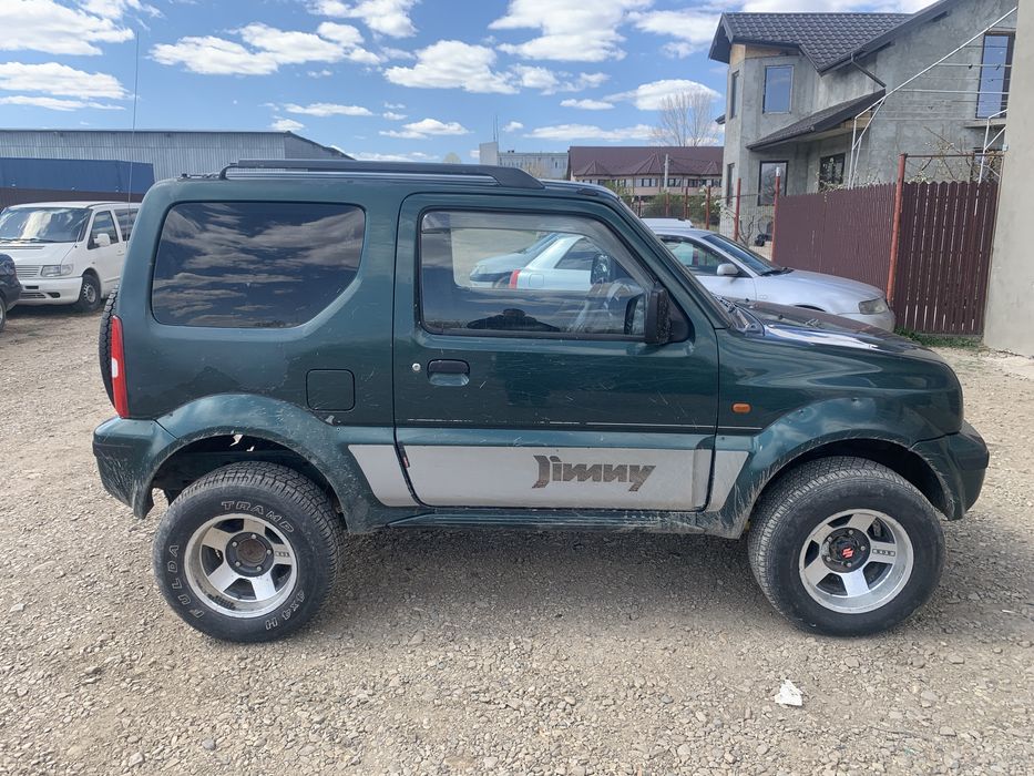 Suzuki jimny 99 volan dreapta