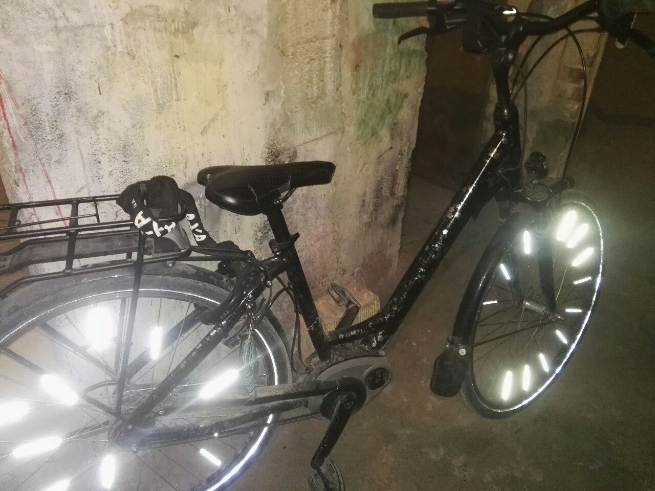 електрически велосипед  28ц немски