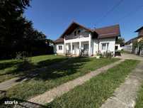 Casă 4 dormitoare, 2076 mp teren