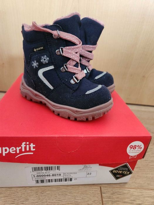 Ghete iarna Superfit, marimi: 27, 23, 22, stare foarte buna