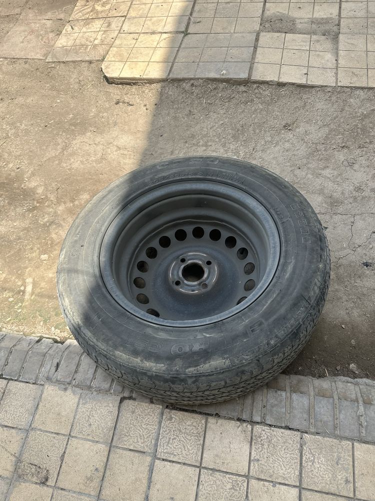 R14 205/65 cobalt qora diskasi bilan balon