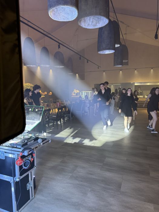 Lumini scena schela Moving headuri 230 w LED SIGILATE NOI