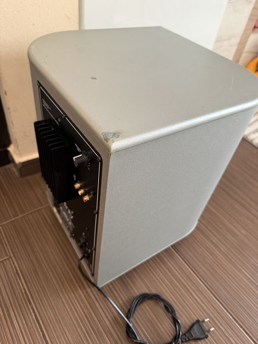 Infinity SUB-500 8” Subwoofer