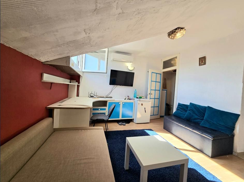 Дава се под наем Едностаен апартамент в София, Център - 25 кв.м за 400 € - Снимка #3
