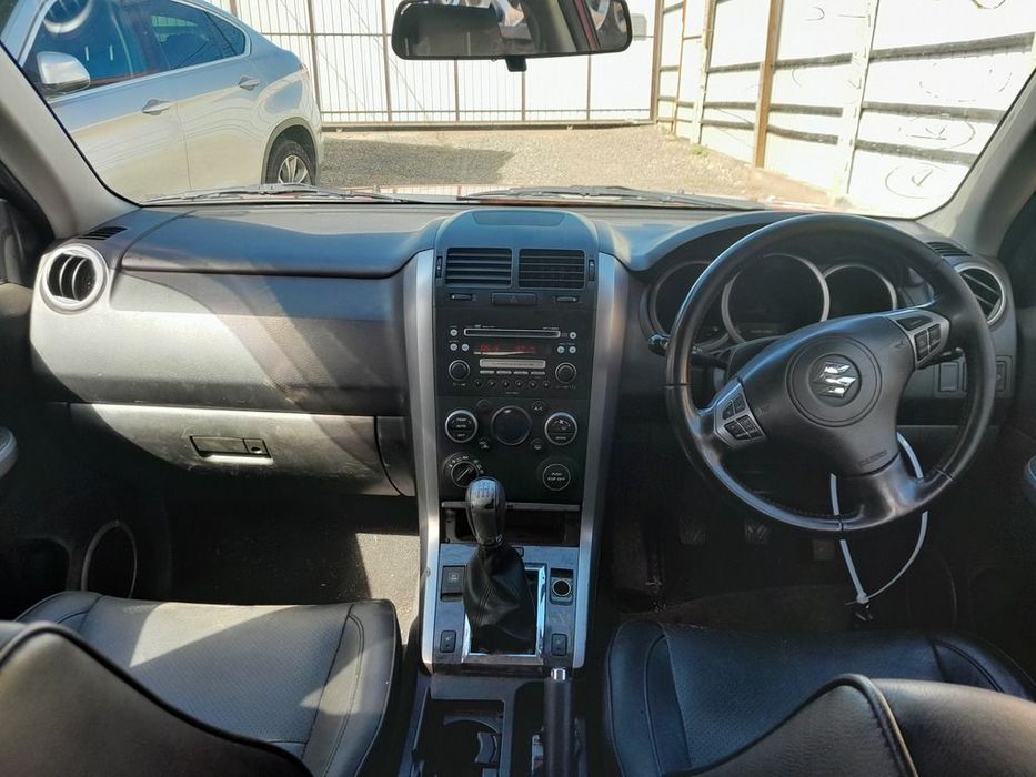 Interior complet Suzuki Grand Vitara 2006 - 2012 SUV 4 Usi (1024)
