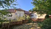 Casă de vanzare în localitatea Budesti