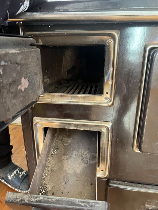 Сръбска печка знезда