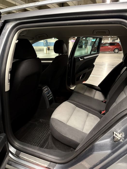 Skoda Superb 2012 GREEN-LINE