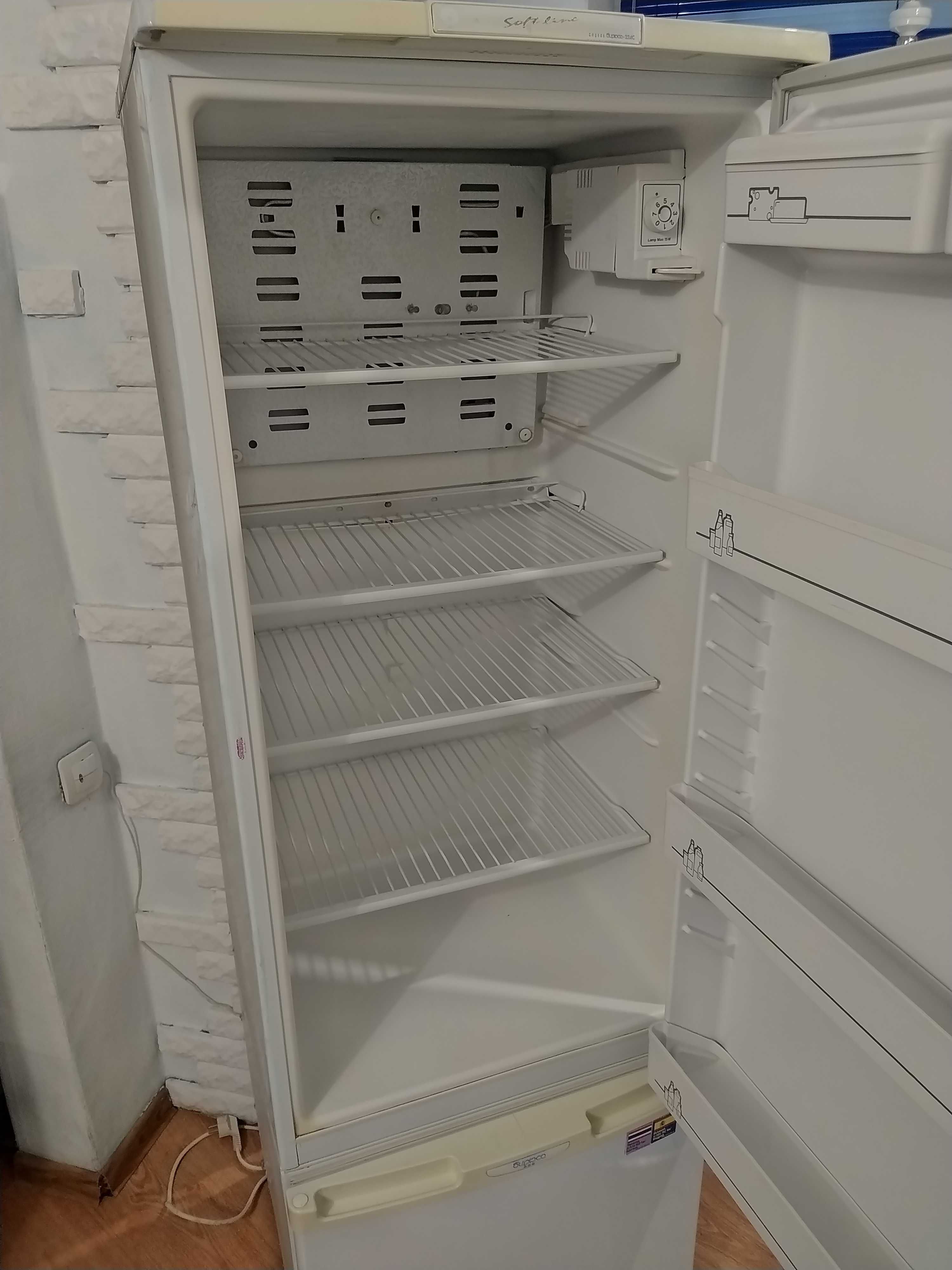 Холодильник Бирюса-224 С