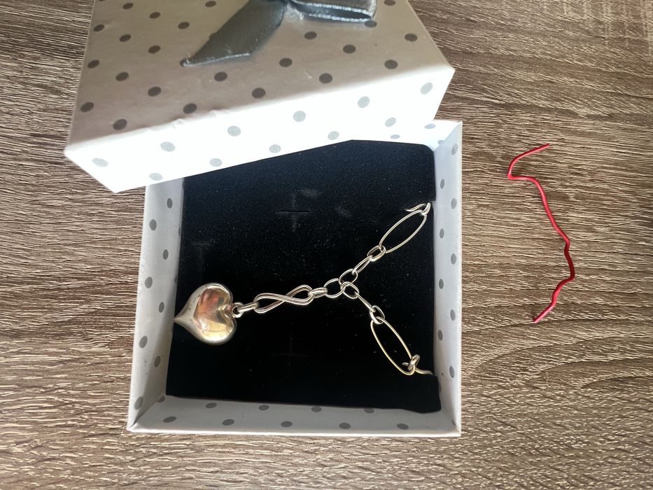 Сребърен гердан със сърце