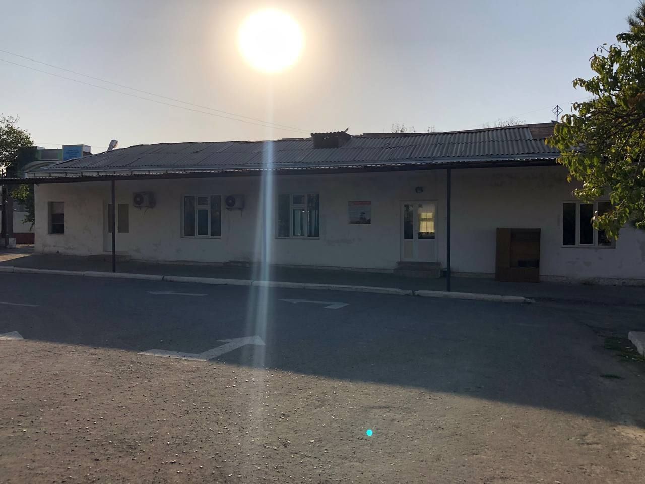 Продается база площадь 1 г Со всеми зданиями и сооружениями .