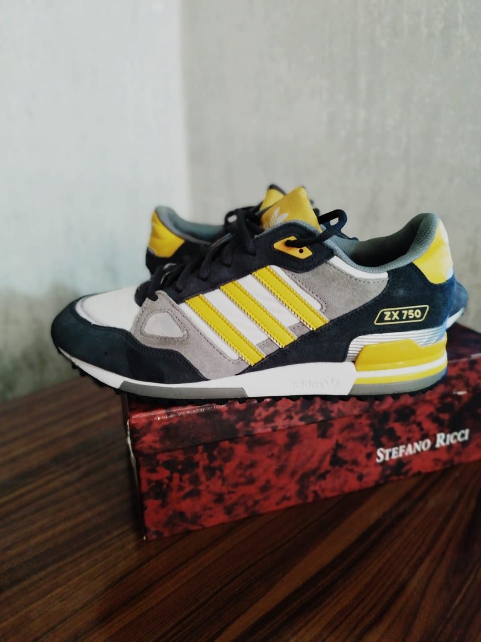 Adidas zx-750 оригинал новый