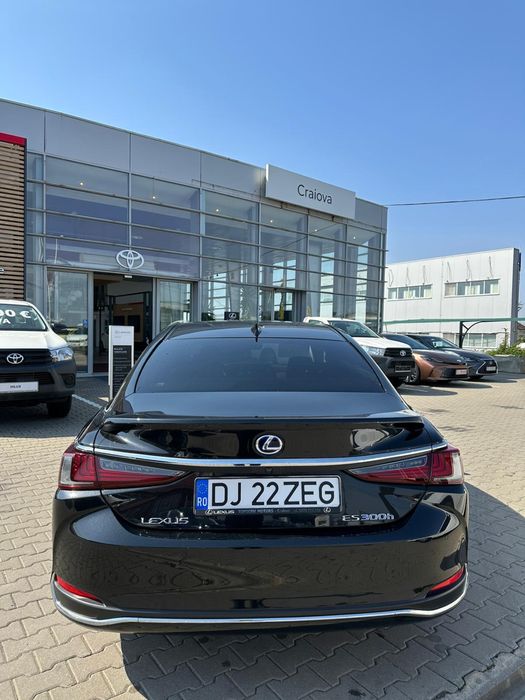 Lexus ES 300h LUXURY PLUS edition