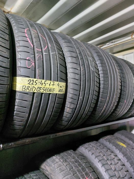 Продам резину 225/45/17 4шт.BRIDGESTONE.100000тг.. В отличном состояни
