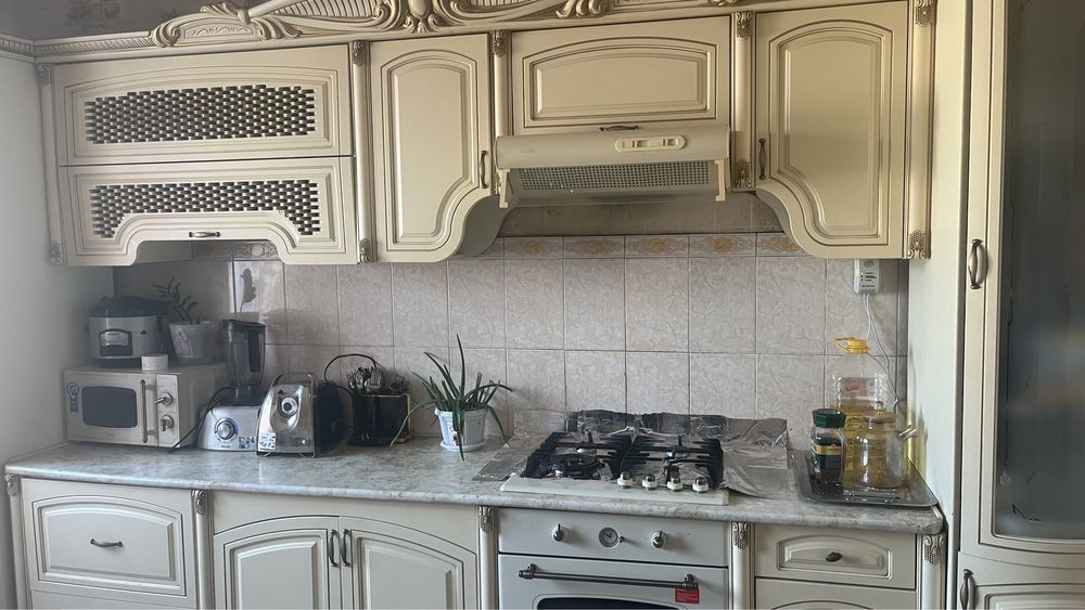 Продам кухонный гарнитур