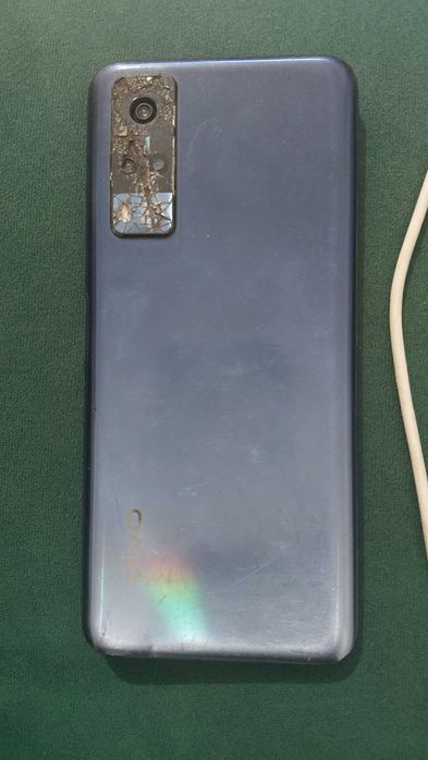 Телефон Vivo Y53S