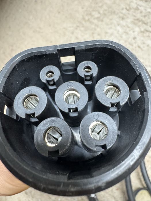 Кабел DEFA eConnect Type 2, 32 A, 3-фазен – 4 м