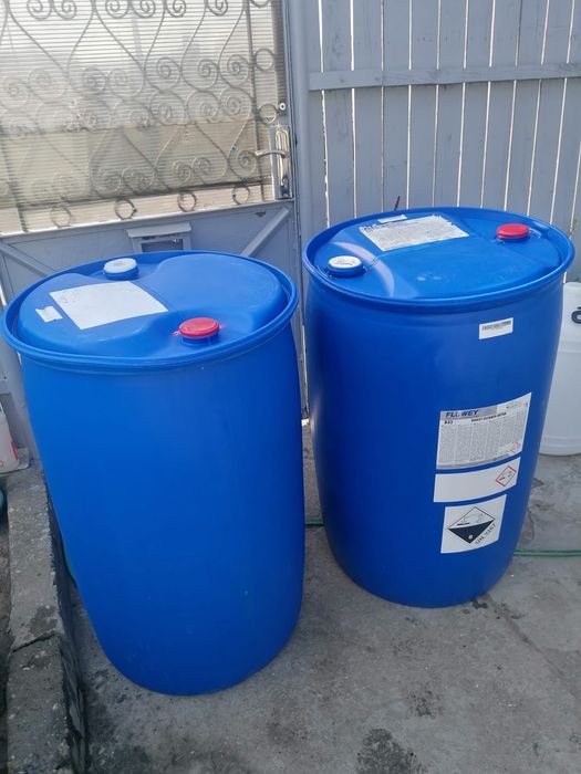 Bidoane de plastic de 25 litri,60 litri ,10 lit și 220 litri