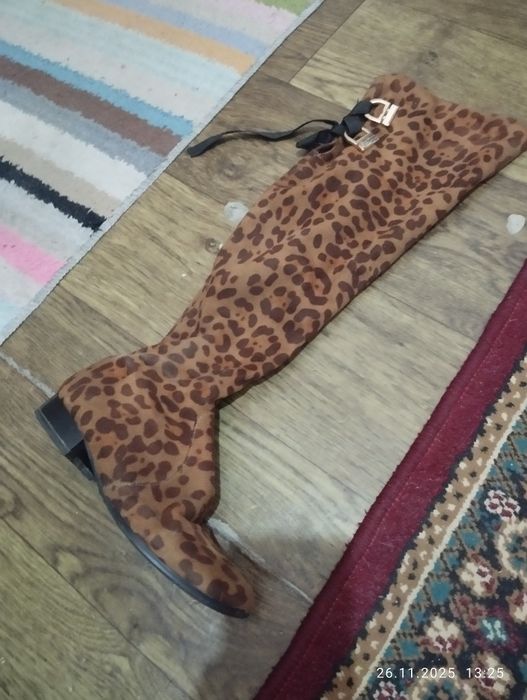 Обувь женский сапог