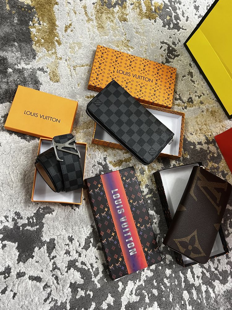 Portofel Louis Vuitton - poze reale 100% -calitate superioara !