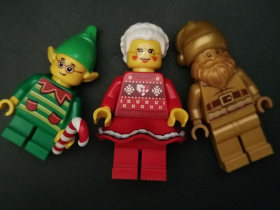 Коледни минифигури Lego