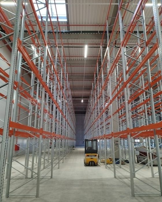 Rafturi metalice de vânzare producător Dexion