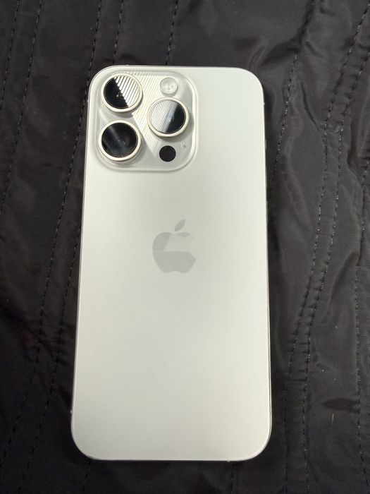 iPhone 15 Pro, 512GB